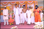 This is the topical patriotic theme “Bharata Jaya Bheri” presented by LEKHADEEP which won universal acclaim whenever and wherever it was staged., click here to see large picture.