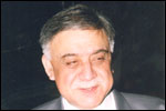 Hon. CAG of India Mr Vijayndranath Kaul on a visit to AG colony, Hyderabad where LEKHADEEP is located, click here to see large picture.