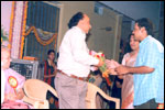Teaching Communication skills to Autistic Trainees Sri R. V. N. Dilip says “Welcome” to Sri R. Sunder Vadan, Commissioner, Disabled Welfare, click here to see large picture.